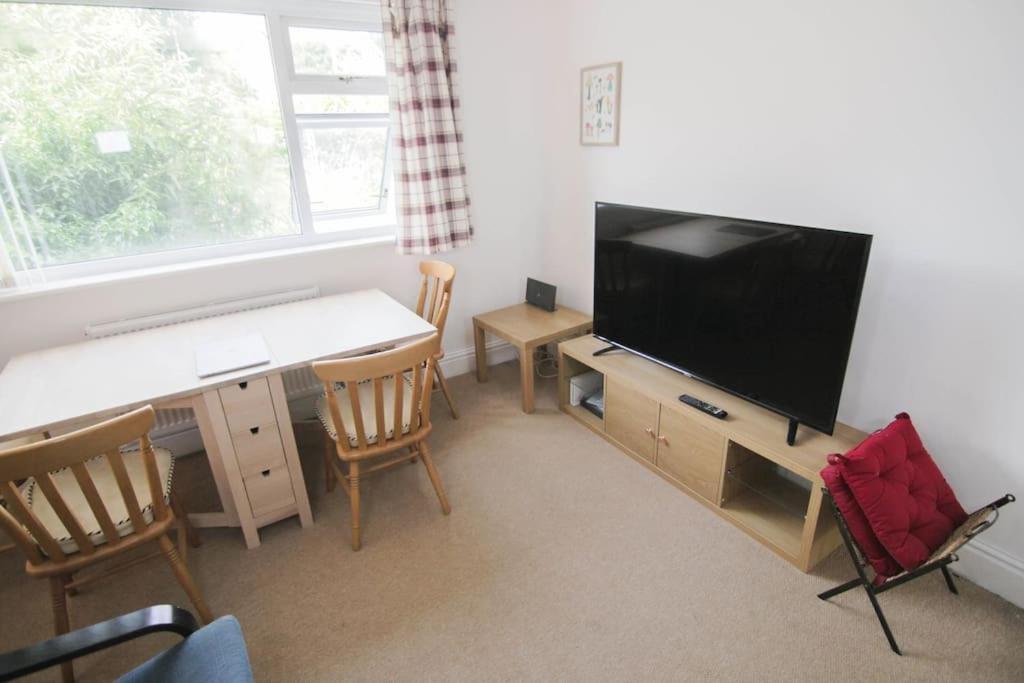 Secluded Central 2 Bed Flat Stratford-upon-Avon Exterior photo